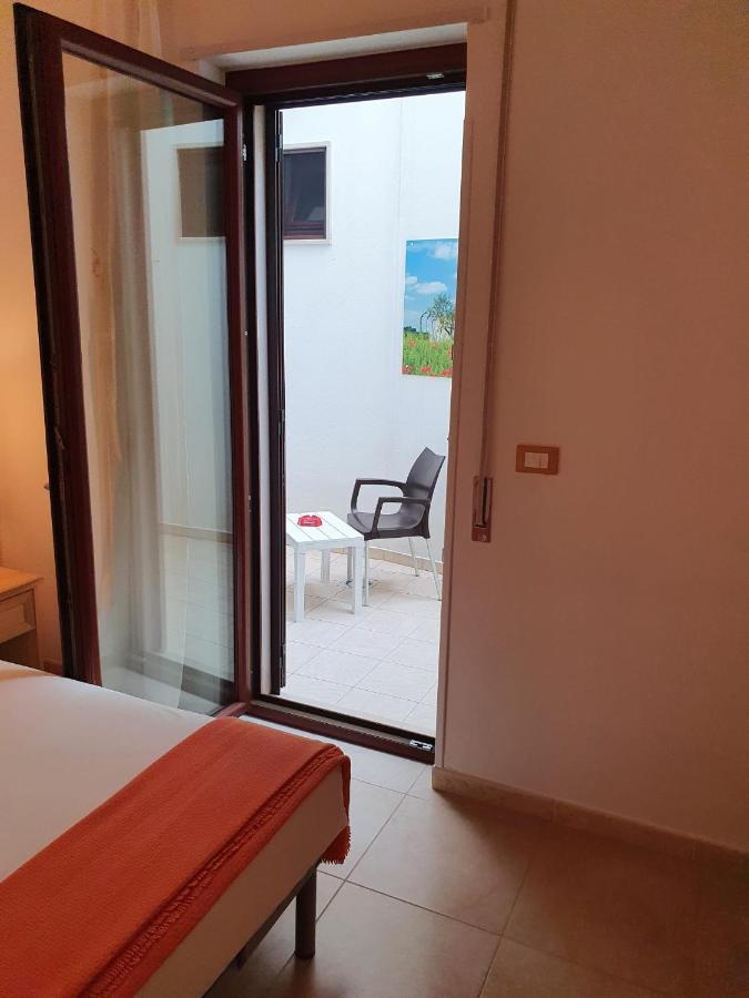 Hotel Corallo Torre Santa Sabina Luaran gambar