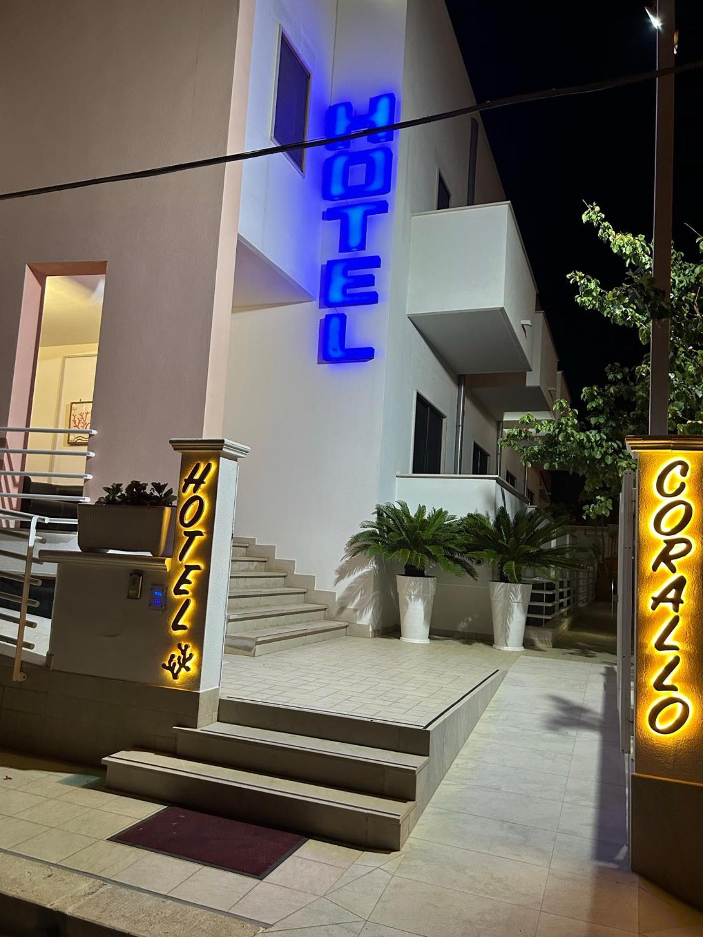 Hotel Corallo Torre Santa Sabina Luaran gambar